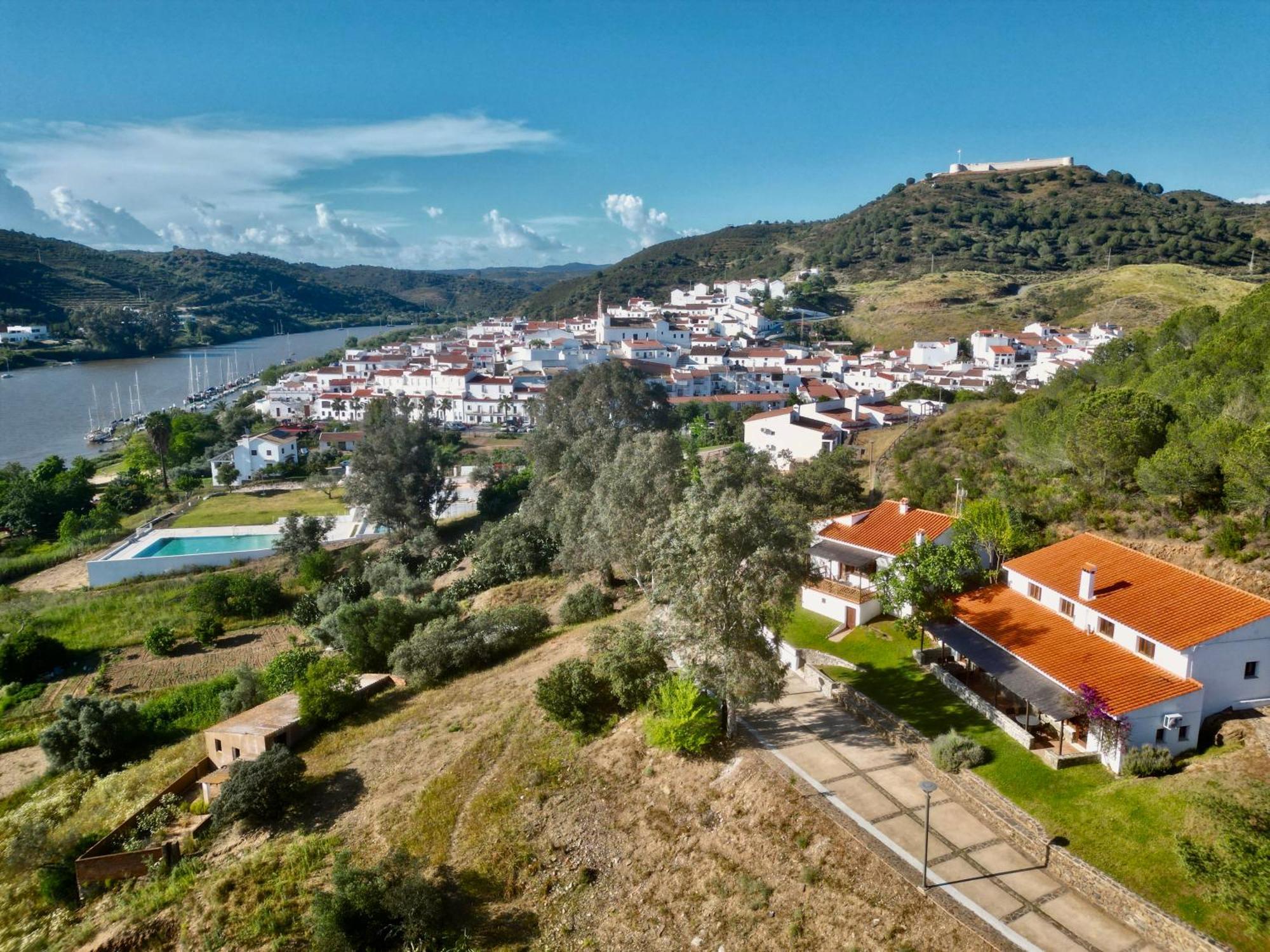 Casas Rurales Los Molinos Sanlucar De Guadiana Exterior photo